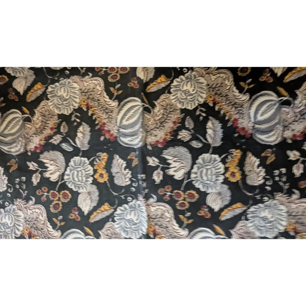 Williams Sonoma Black Floral Cotton Napkins Set of 2, EUC, Red, Gold, White